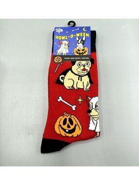 HOWL-O-WEEN Dogs in Costumes Men's Crew Socks Main and Local OSFM